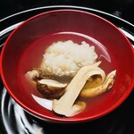 石葉 - 鱧と松茸のお椀（中居さんが仕上げくれた）