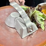 渡辺料理店 - メインの後のお楽しみ古代米カレーたじまっ！です