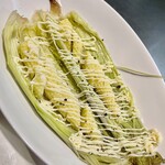 お好み焼き 鉄ちゃん - 高速マヨ掛けが見られて得したベビーコーン焼き