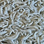 カネヒデ小林商店 - 不揃いなのが味の奥行きになります