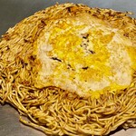 お好み焼き 鉄ちゃん - 肉玉そばダブルです　毎回震えが来るくらい美味い