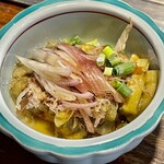 お好み焼き 鉄ちゃん - 本日のお浸し　沢庵ではなく大根の酢漬け　茗荷が効いてます