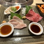 精肉卸問屋直営焼肉店 牛次郎 - 