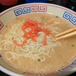 Don Ki Hote - 青・赤・黃の三色雷紋の丼鉢は、わたしのお気に入りラーメン丼。90秒で本格的な博多屋台の味が楽しめます。うまか~♬