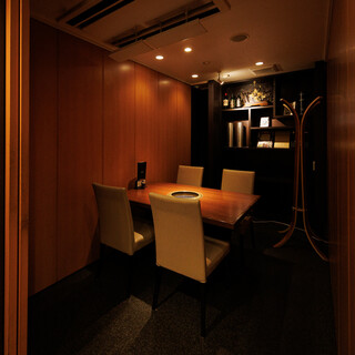 プライベートを重視した完全個室を完備