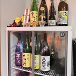 Ita Sakaba - 日本酒は静岡県の蔵を中心に、4銘柄ほど。焼酎・泡盛のほか、テキーラやイェーガーマイスターも常備