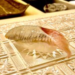 青空 - 軽やかな脂乗りで旨い鰯！