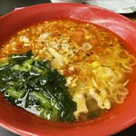 デイナイト - トマト酸辣湯麺