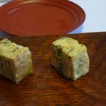 すし処 ひさ田 - 玉子焼き（三つ葉、木耳、山芋）アップ