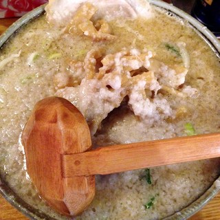 飛騨高山ラーメン もん吉 - みそめんま　背脂3　半麺　2013年10月