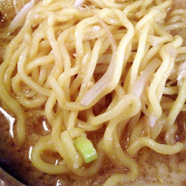 飛騨高山ラーメン もん吉 本店 もんきち 運動公園 ラーメン 食べログ