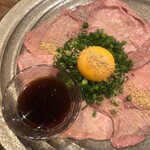 タンとレモンサワー 焼肉 じゅうたん - 