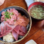 Osashimi Donya - 4種丼