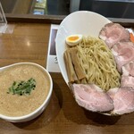 あいつのラーメン かたぐるま - 