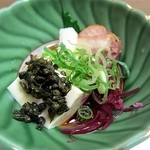 季節料理 藤原 - 突き出し、鴨が入っていました