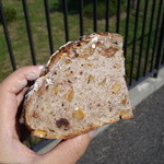 ブロート・ヒューゲル - 