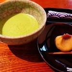 栗名月と抹茶（１３年１０月）