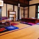 腰掛庵 - 秋の平日は夏の混雑がウソのように空いてます。