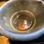 スタンドふじ - お茶漬け用のカツオ出汁