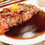 炉窯炭焼 肉バル ローツェ - ロースト牛タンカレー 肉:並、ご飯:大盛り