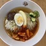 平壌冷麺食道園 - 