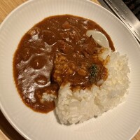 TANAKA YAKINIKU RESTAURANTE - 雪月花カレーライス