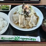 道の駅 オアシスおぶせ - 信州みゆき豚しょうが焼き定食　900円