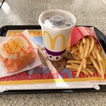 マクドナルド - 料理写真:チーズ月見バーガーセット(ドリンクはコーラ)