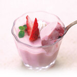 なめらかイチゴプリン