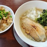 瀬戸ノきせき - 燕三条系背脂らーめん＆チャーシュー丼