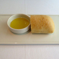 THE COSMOPOLITAN GRILL BAR TERRACE - パンです。