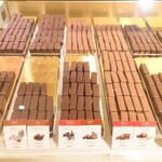 La Maison du Chocolat - 陳列棚①（2023.9.19現在）