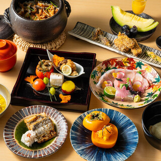 Colorful "Kyoto Kaiseki" made with carefully selected seasonal flavors and proven techniques