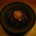 六雁 - 7-蒸-六雁スペシャリテ／蝦夷鮑 甘海老とアボカドのタルタル（H25.6.2x）