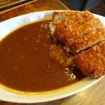 喫茶チロル - 厚切りカツカレー1000円（ドリンクとセットで50円引き）