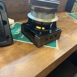 焼鳥のさくら 今里店 - 炊き上がりまで固形燃料1個分で約30分