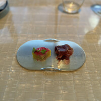 ベージュ アラン・デュカス 東京 - 