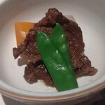 むらさき - 赤身の炊き合わせの（柔らかくて本当に旨い）