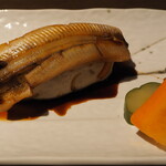 青ヶ島屋 - 穴子おから鮨