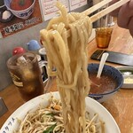 極濃湯麺 フタツメ - 【2023.9.19(火)】冷やしトマトもりタンメン（並盛・200g）1,050円の麺