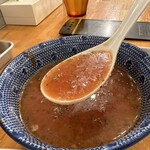 極濃湯麺 フタツメ - 【2023.9.19(火)】冷やしトマトもりタンメン（並盛・200g）1,050円のスープ