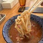 極濃湯麺 フタツメ - 【2023.9.19(火)】麺をスープに浸けた