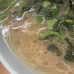 Chibaya - 旨味たっぷりのスープ。鶏油がうまい