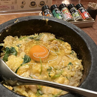 侘家古暦堂 祇園花見小路本店 - 混ぜた後の追加の卵