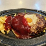 レストランオオタニ - 合挽ハンバーグはジューシーです。