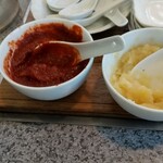 永新 - 豆板醤とニンニク