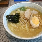 永新 - 塩らーめん 700円