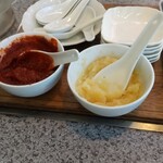 永新 - 豆板醤とニンニク