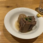 牛たん料理 閣 - タンの角煮（お通し）