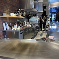 ニュー松坂 西宮北口店 - 